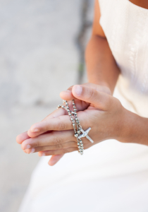 Betende Kinderhände