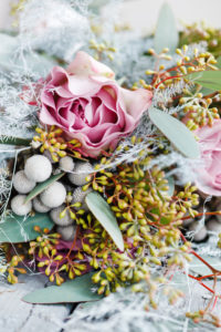 Winterblumen Brautstrauss